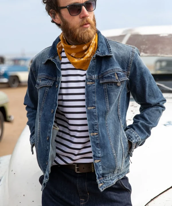 Shop Men's Collection | Plain Tops & T-Shirts | Layering Essentials | Tops & T-Shirts | Top Picks | Top Picks | Men,s | Men,s Joe Browns Beyond Basic Stripe Tee White/Charcoal