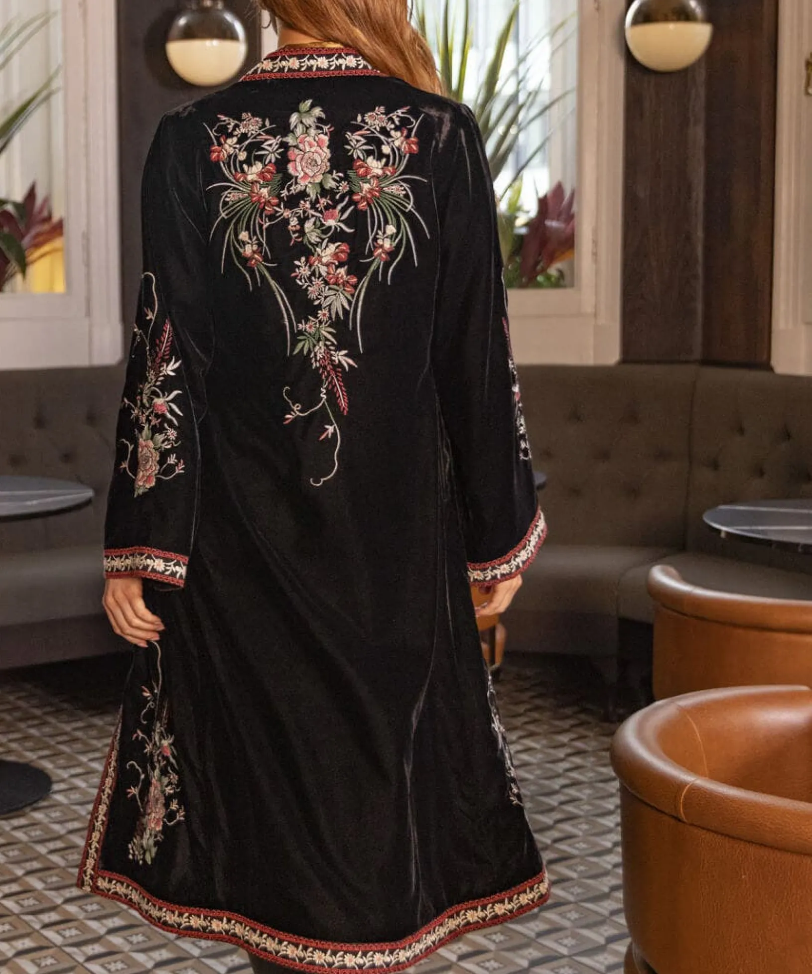boutique_embroidered_kimo_7.webp Shop Women's Collection | Occasion Outfits | Gifts | Coats & Jackets | Top Picks | Top Picks | Women's | Women's Joe Browns Boutique Embroidered Kimono Black