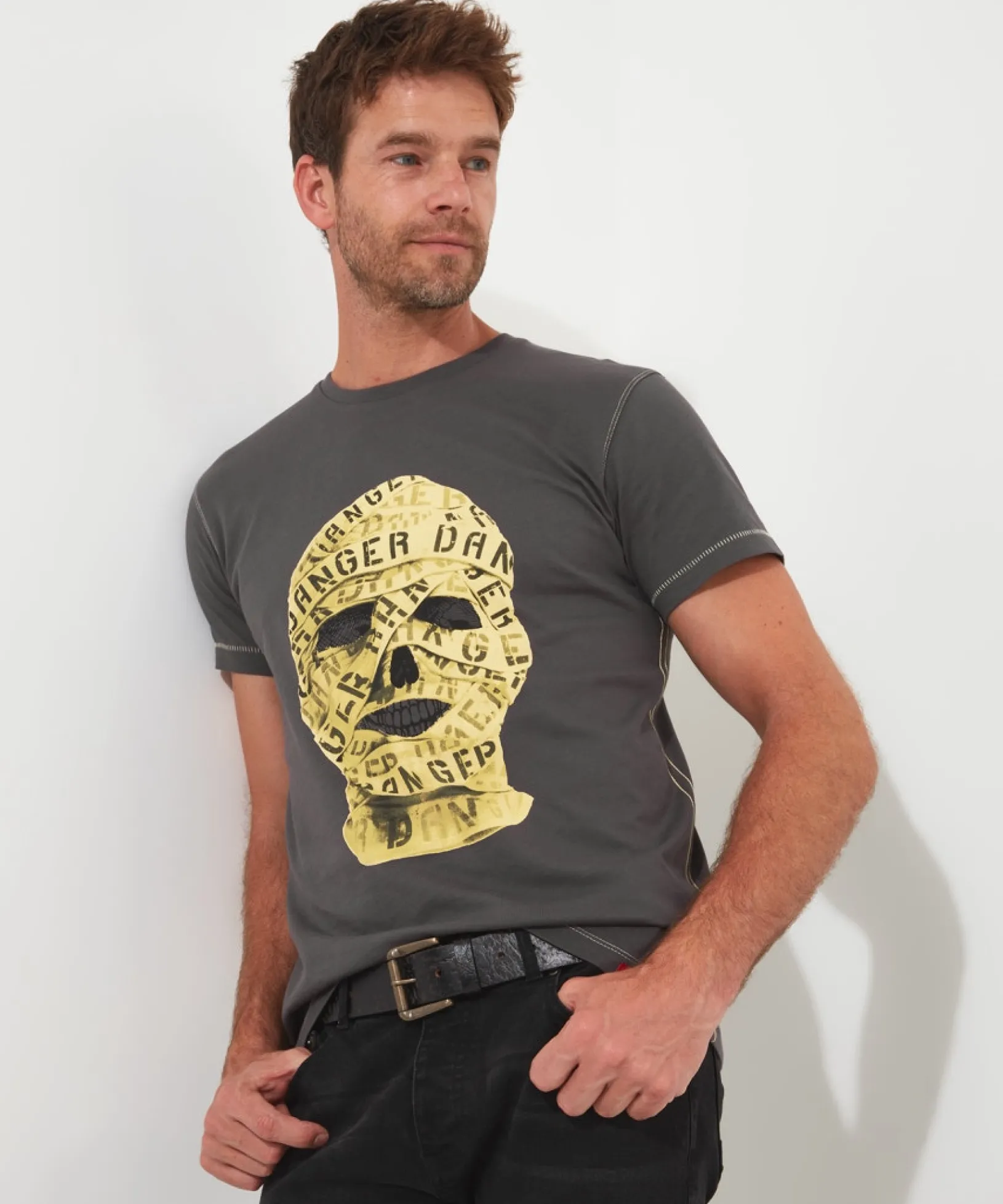 caution_tee_2.webp Shop Men's Collection | Graphic T-Shirts | Tops & T-Shirts | Sale Tops & T-Shirts | Top Picks | Top Picks | Men,s | Men,s Joe Browns Caution Tee Grey