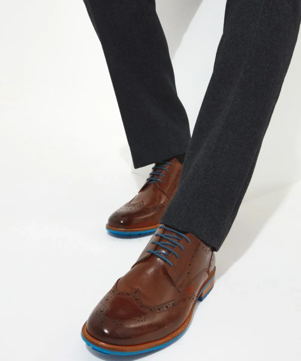 Brogues | Boots & Shoes | Top Picks | Men，s Joe Browns Club Regent Leather Brogues Tan