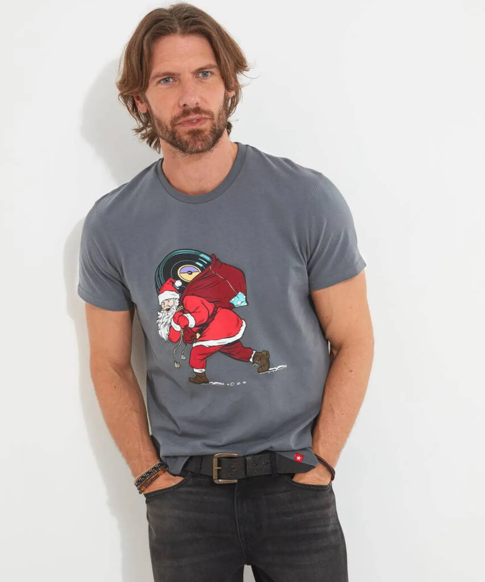 deliver_the_tunes_tee_2.webp Shop Men's Collection | Graphic T-Shirts | Gifts | Tops & T-Shirts | Half Price Christmas Styles | Sale Tops & T-Shirts | Top Picks | Top Picks | Men,s | Men,s | Men,s | Men,s Joe Browns Deliver The Tunes Tee Grey
