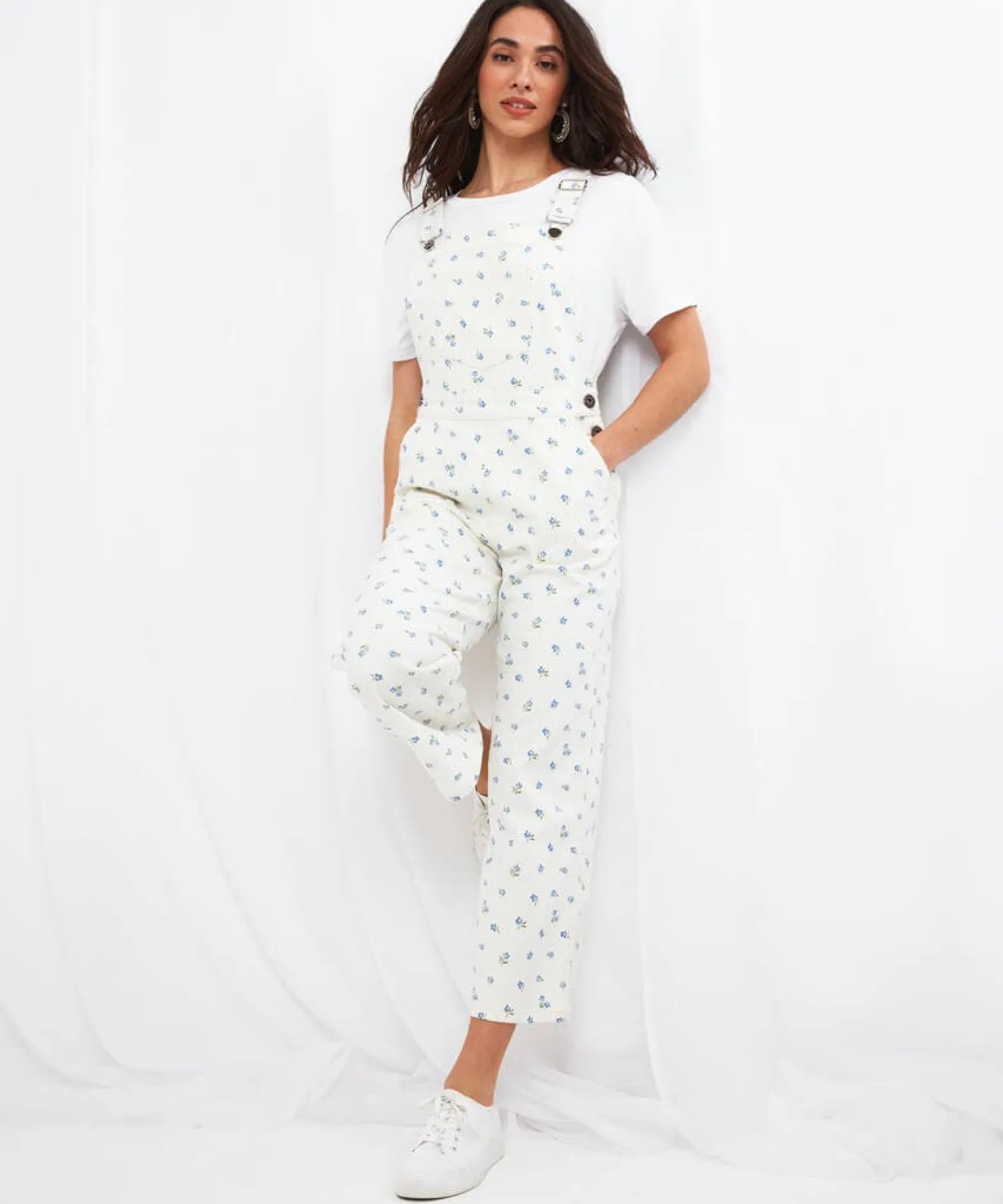 ditsy_daydream_dungarees_0.webp Sale Jumpsuits | Sale Jeans & Trousers | Women's | Women's Joe Browns Ditsy Daydream Dungarees Multi