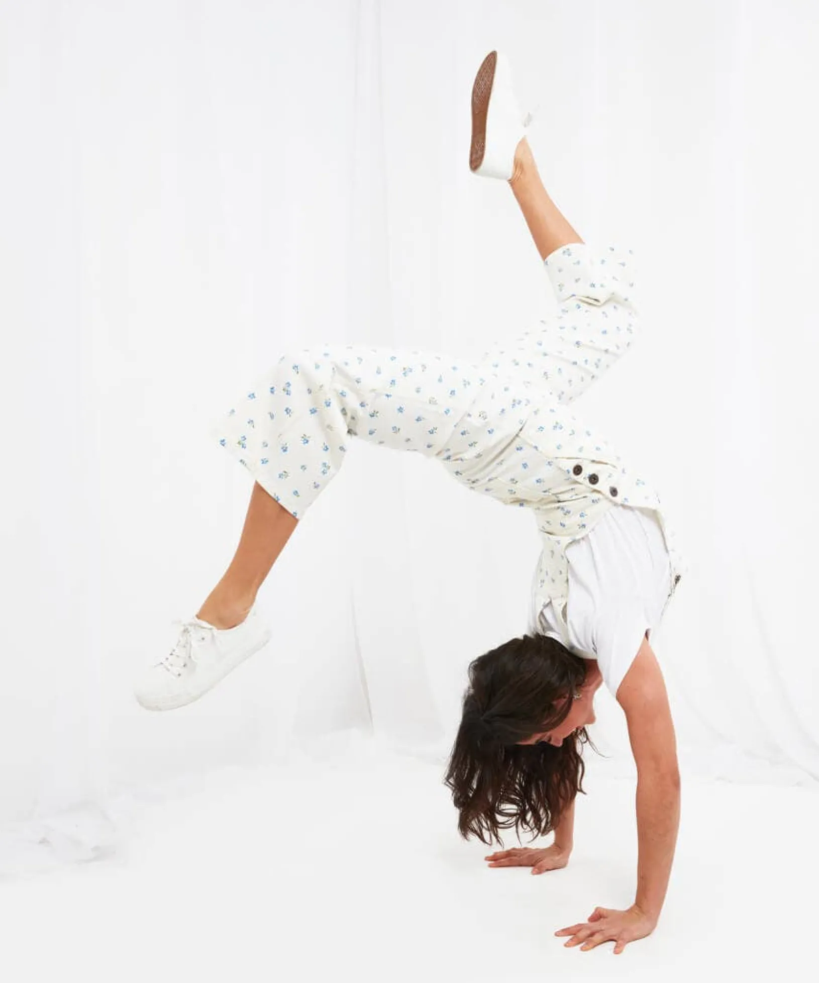 ditsy_daydream_dungarees_3.webp Sale Jumpsuits | Sale Jeans & Trousers | Women's | Women's Joe Browns Ditsy Daydream Dungarees Multi