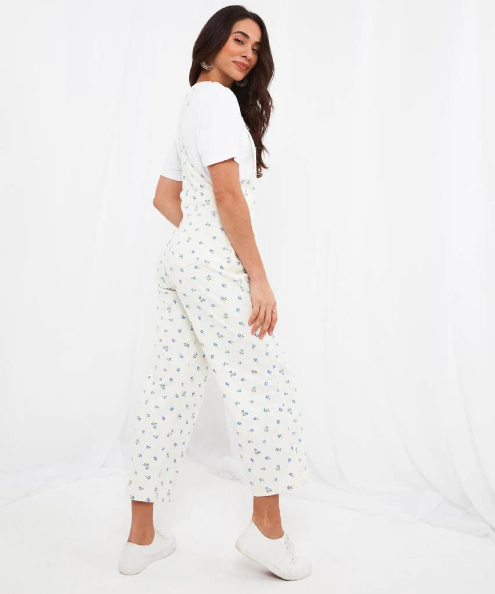 ditsy_daydream_dungarees_4.webp Sale Jumpsuits | Sale Jeans & Trousers | Women's | Women's Joe Browns Ditsy Daydream Dungarees Multi