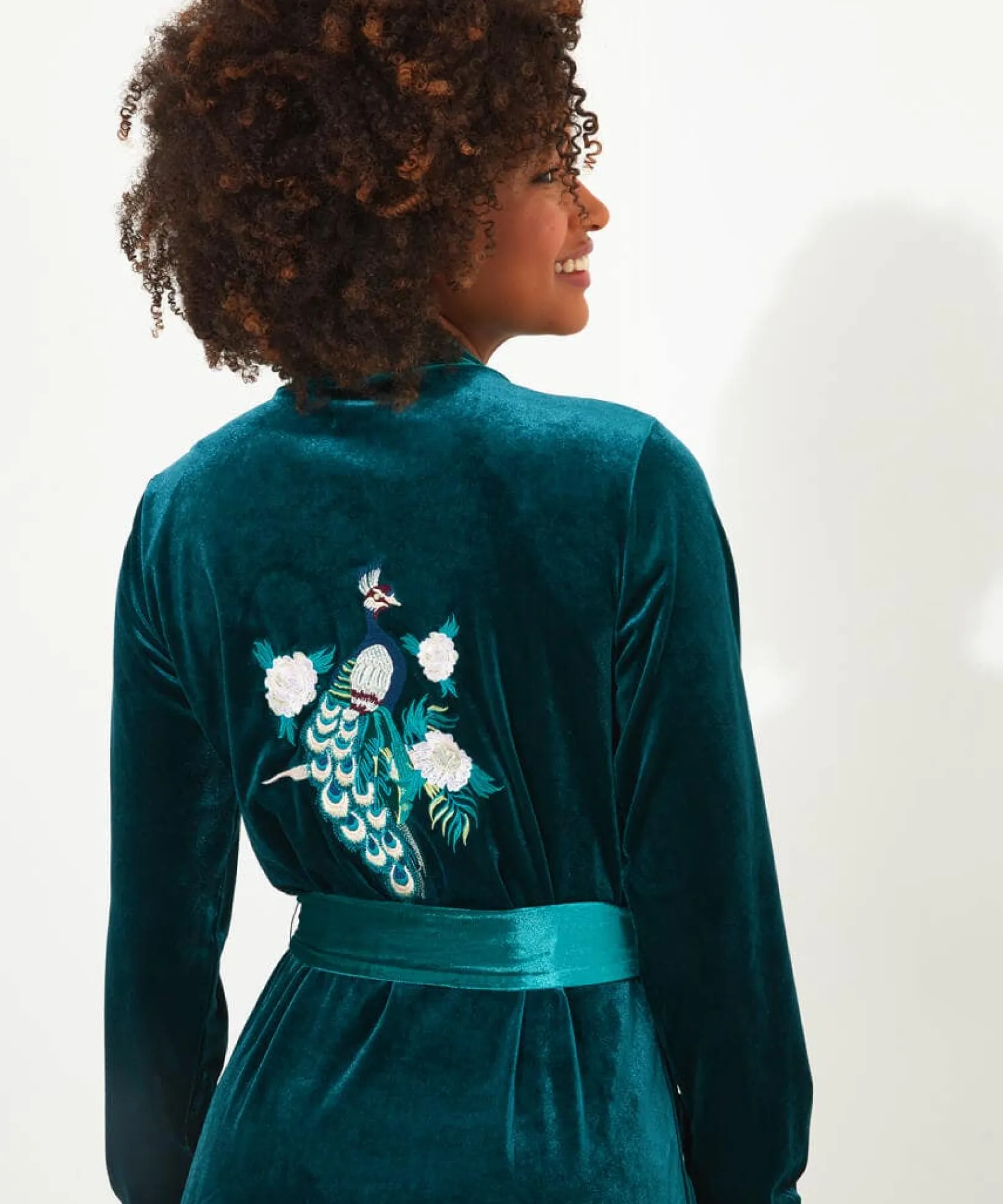 embroidered_dressing_gown_3.webp Shop Women's Collection | Pyjamas & Loungewear | Gifts | Sale Pyjamas & Loungewear | Top Picks | Women's | Women's | Women's Joe Browns Embroidered Dressing Gown Teal