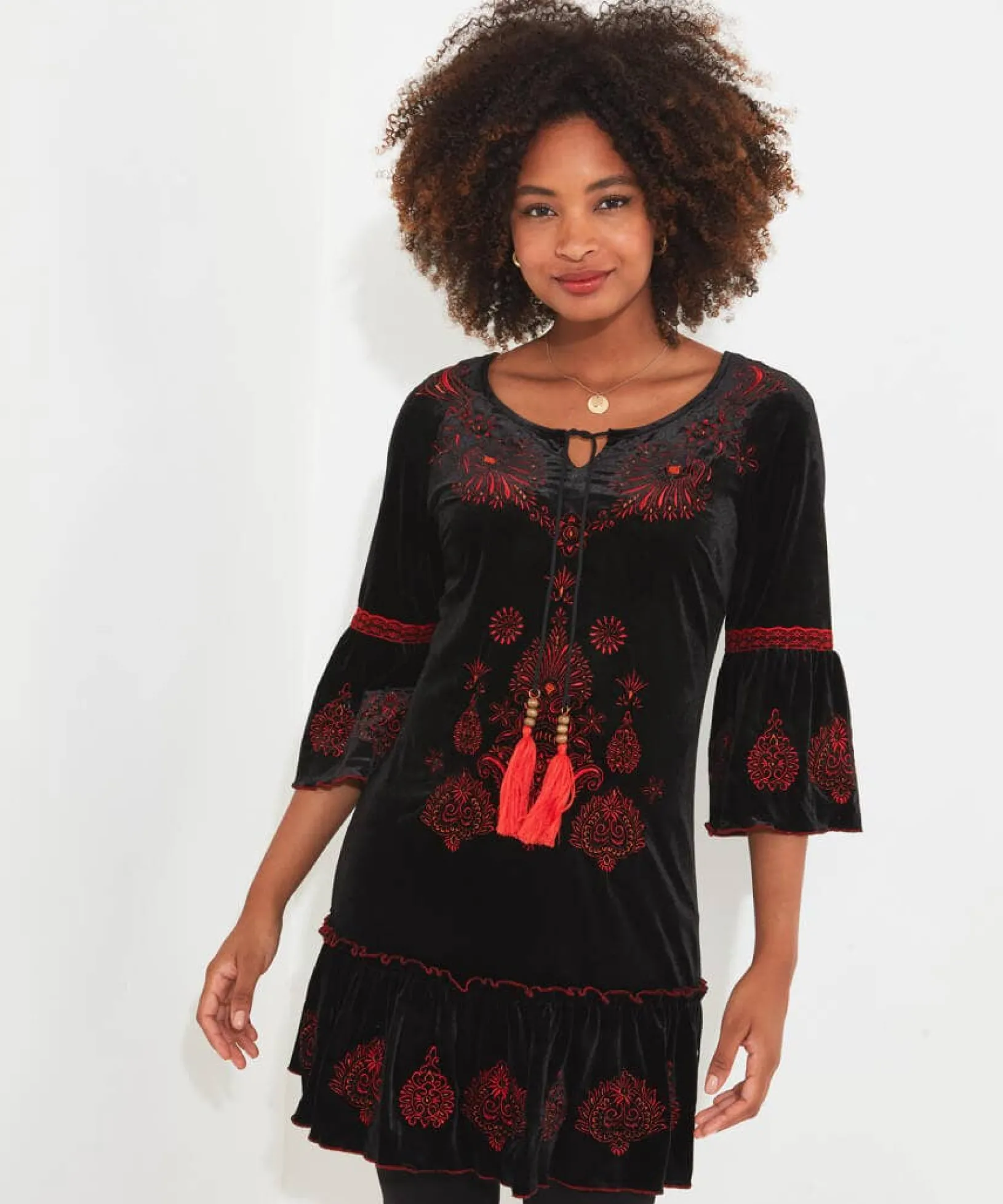 evie_embroidered_tunic_0.webp Shop Women's Collection | Velvet & Devor茅 Dresses | Boho Dresses | Party Dresses | Occasion Outfits | Tops, Tunics & Blouses | Dresses | Sale Tops, Tunics & Blouses | Top Picks | Top Picks | Top Picks | Top Picks | Top Picks | Women's | Women's | Women's Joe Browns Evie Embroidered Tunic Black