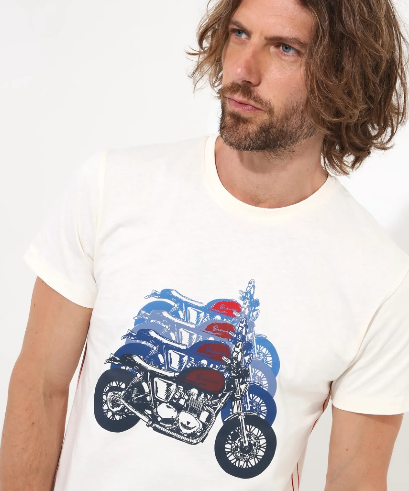 fading_ride_tee_4.webp Shop Men's Collection | Graphic T-Shirts | Tops & T-Shirts | Sale Tops & T-Shirts | Top Picks | Top Picks | Men,s | Men,s Joe Browns Fading Ride Tee White/Navy