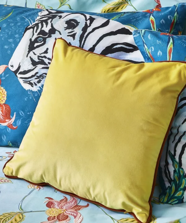 Bedroom | Floral Décor | Nature Décor | Home | Home | Home Joe Browns Fantastic Floral Reversible Cushion Multi