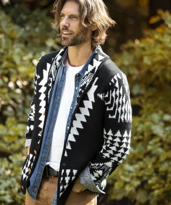 Shop Men's Collection | Knitwear & Jumpers | Gifts | Sale Knitwear & Jumpers | Top Picks | Men，s | Men，s | Men，s Joe Browns Feeling Wild Cardigan Black