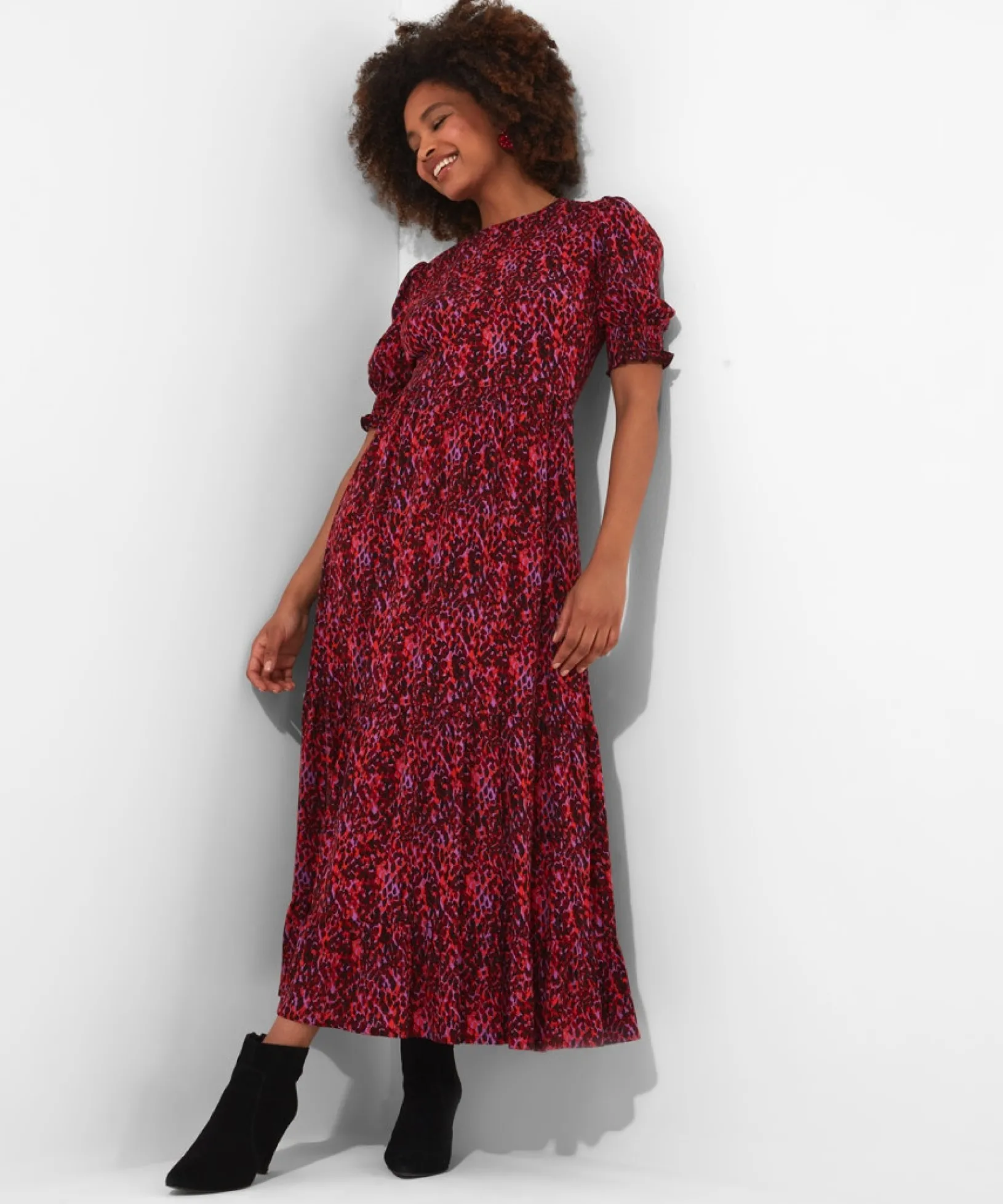 intelligent_animal_dress_0.webp Shop Women's Collection | Vintage & Retro Dresses | Midi Dresses | Dresses | Sale Dresses | Top Picks | Top Picks | Top Picks | Women's | Women's Joe Browns Intelligent Animal Dress Pink