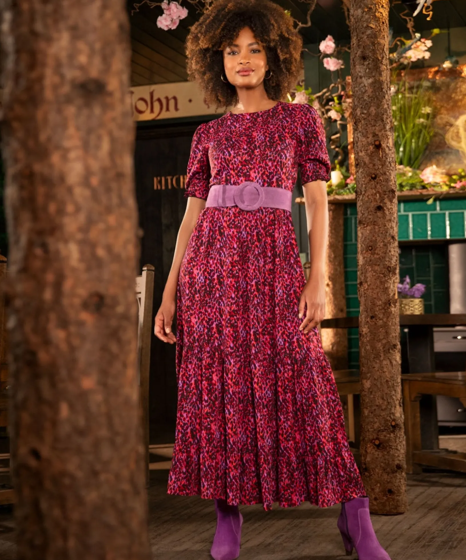 intelligent_animal_dress_2.webp Shop Women's Collection | Vintage & Retro Dresses | Midi Dresses | Dresses | Sale Dresses | Top Picks | Top Picks | Top Picks | Women's | Women's Joe Browns Intelligent Animal Dress Pink