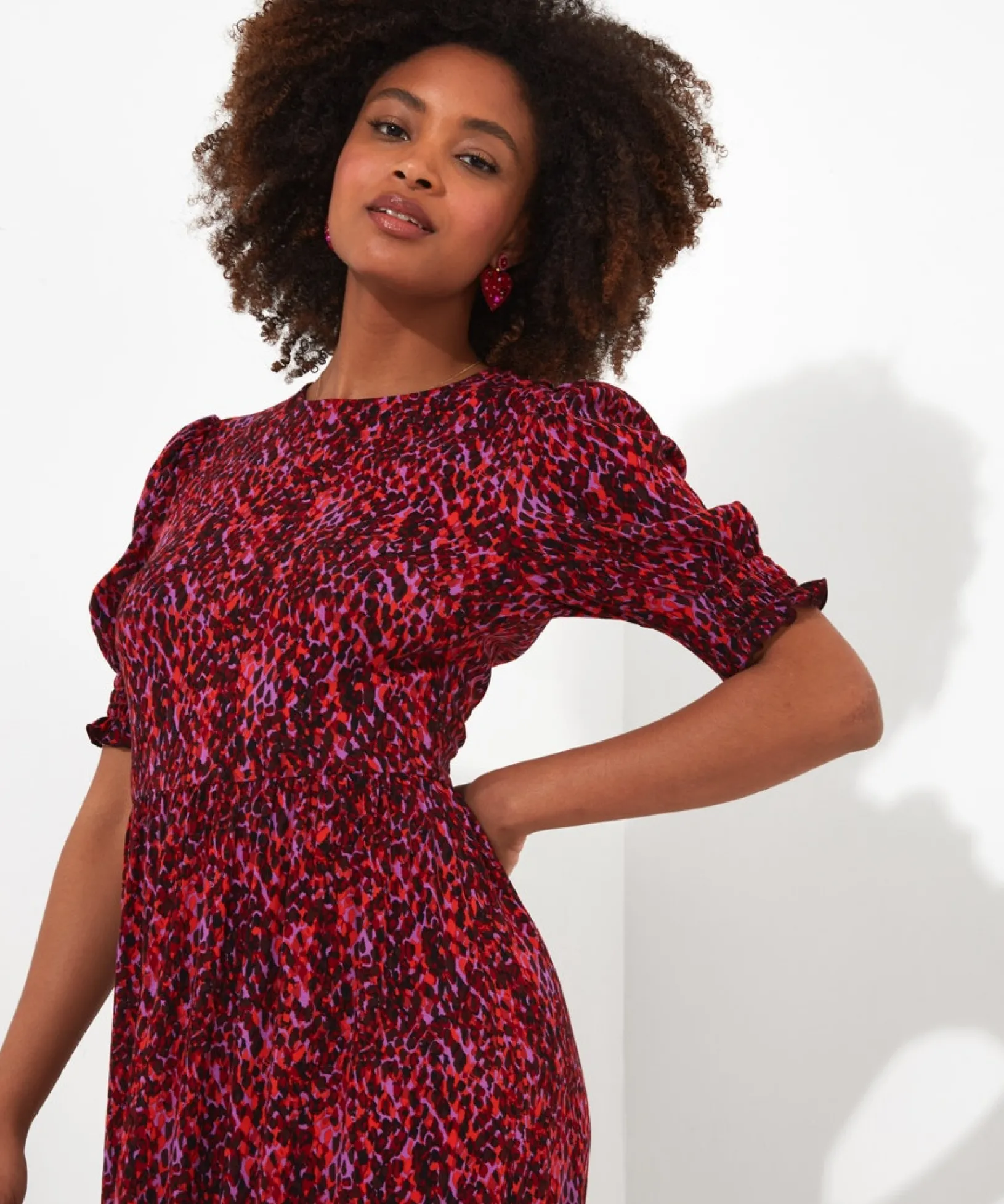 intelligent_animal_dress_4.webp Shop Women's Collection | Vintage & Retro Dresses | Midi Dresses | Dresses | Sale Dresses | Top Picks | Top Picks | Top Picks | Women's | Women's Joe Browns Intelligent Animal Dress Pink