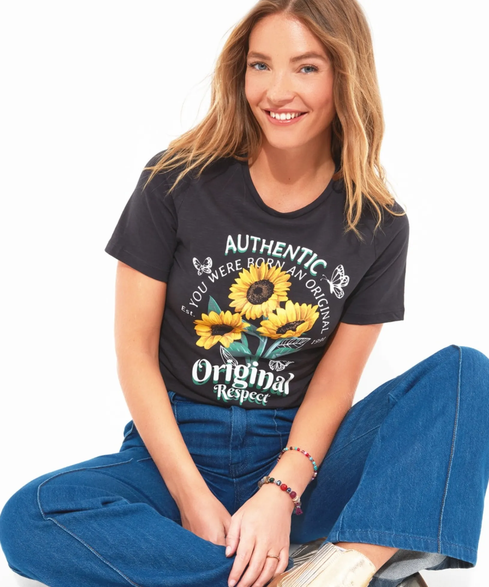 magnificent_sunflower_tee_0.webp Tops, Tunics & Blouses | Sale Tops, Tunics & Blouses | Women's | Women's Joe Browns Magnificent Sunflower Tee Black