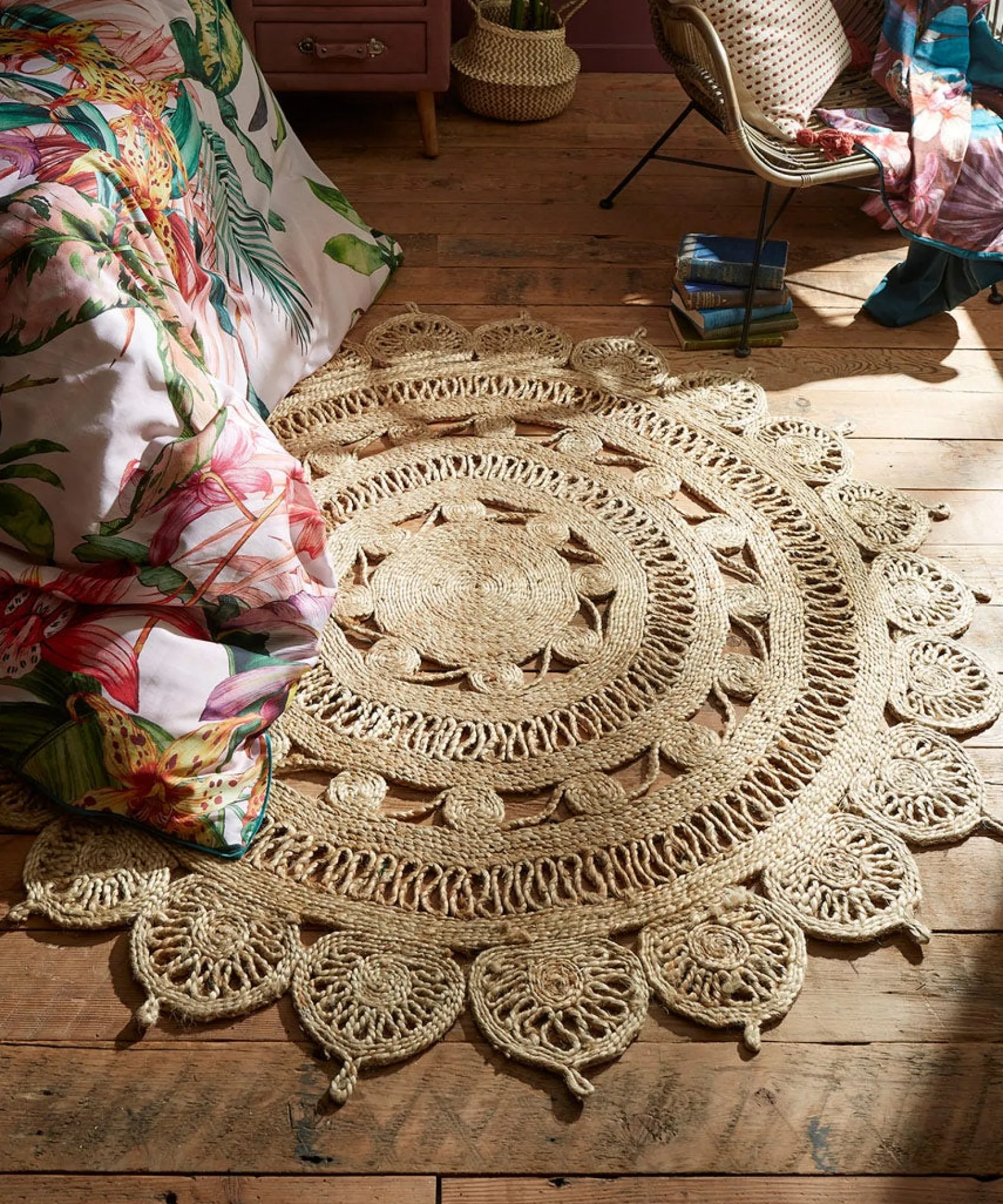 natural_jute_circular_rug_1.webp Rugs | Sale Rugs & Doormats | Home | Home Joe Browns Jute Circular Rug Natural