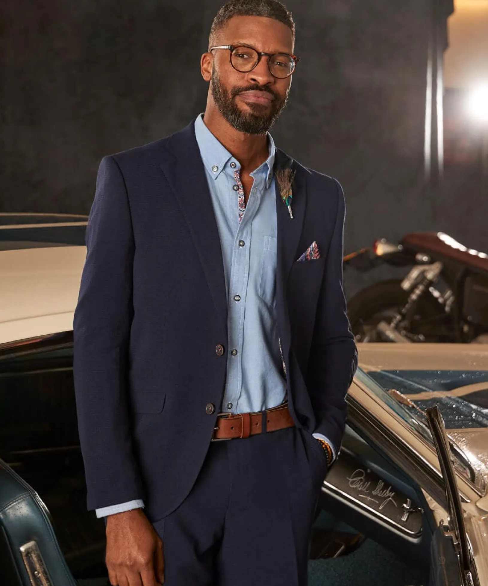 no_ordinary_oxford_shirt_2.webp Work Shirts | Shirts | Top Picks | Men,s Joe Browns No Ordinary Oxford Shirt Blue