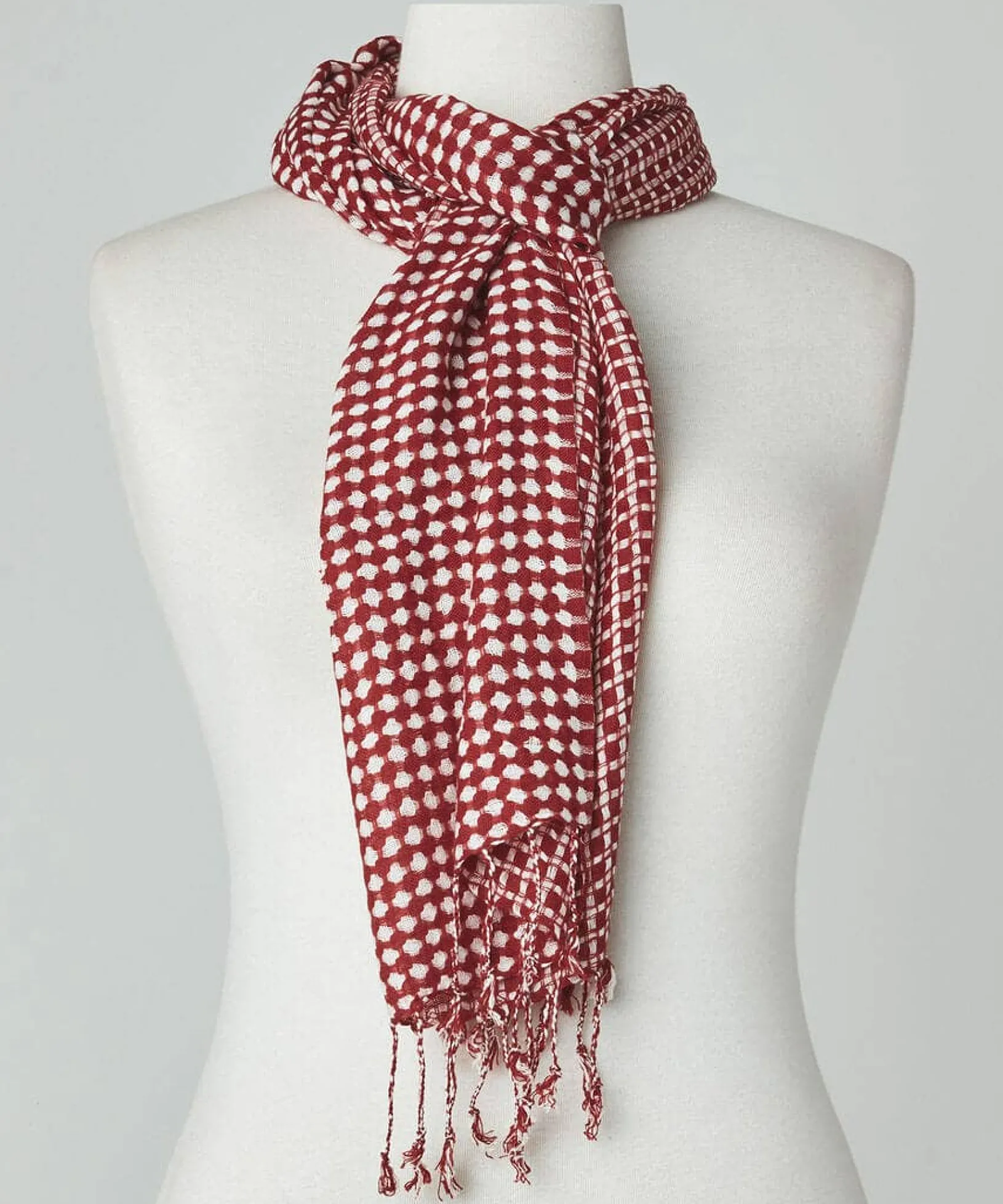 noah_scarf_0.webp Men's Partywear | Accessories | Sale Accessories | Top Picks | Men,s | Men,s Joe Browns Noah Scarf Red