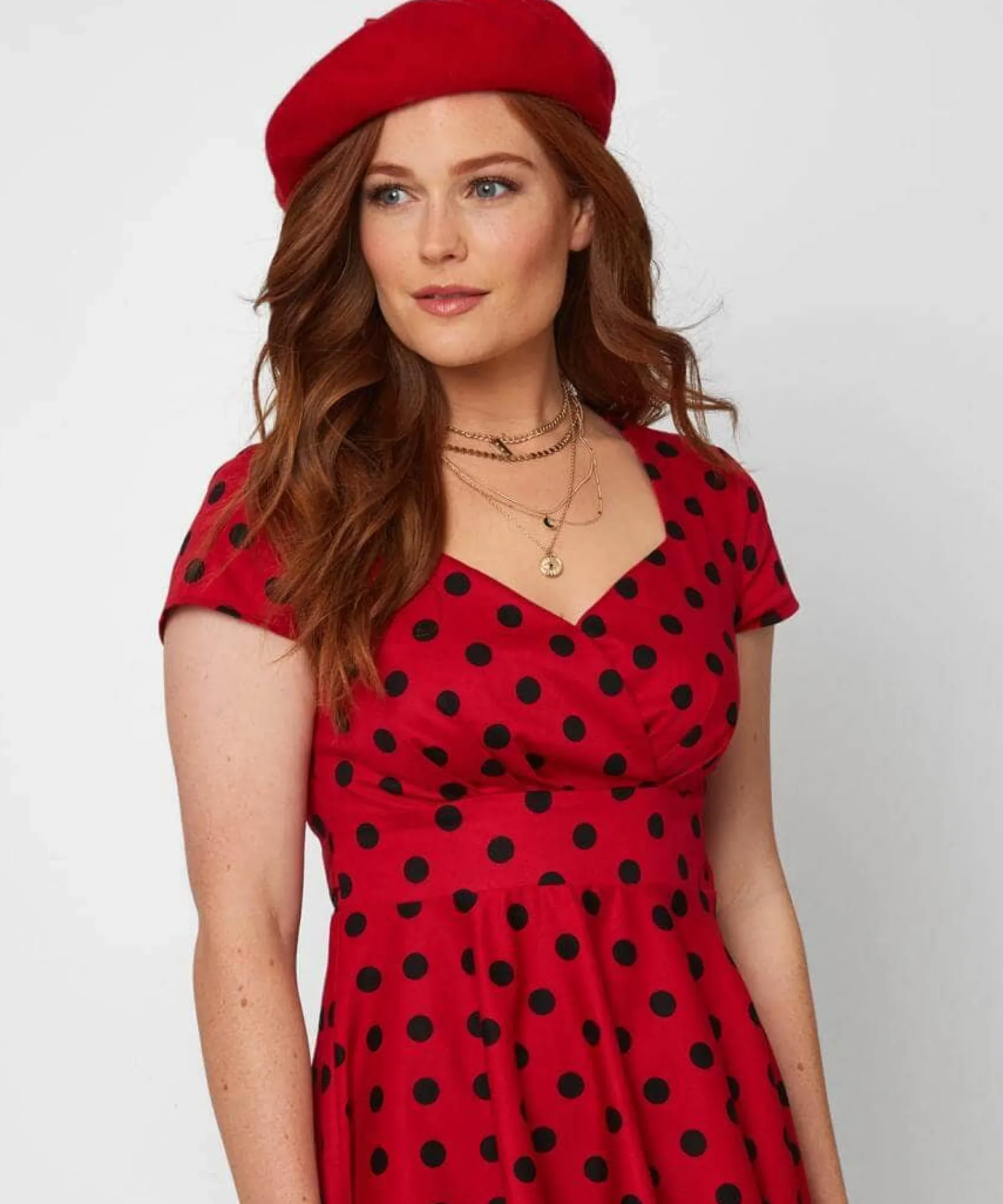 ooh_la_la_beret_1.webp Accessories & Jewellery | Women's Joe Browns Ooh La La Beret Red