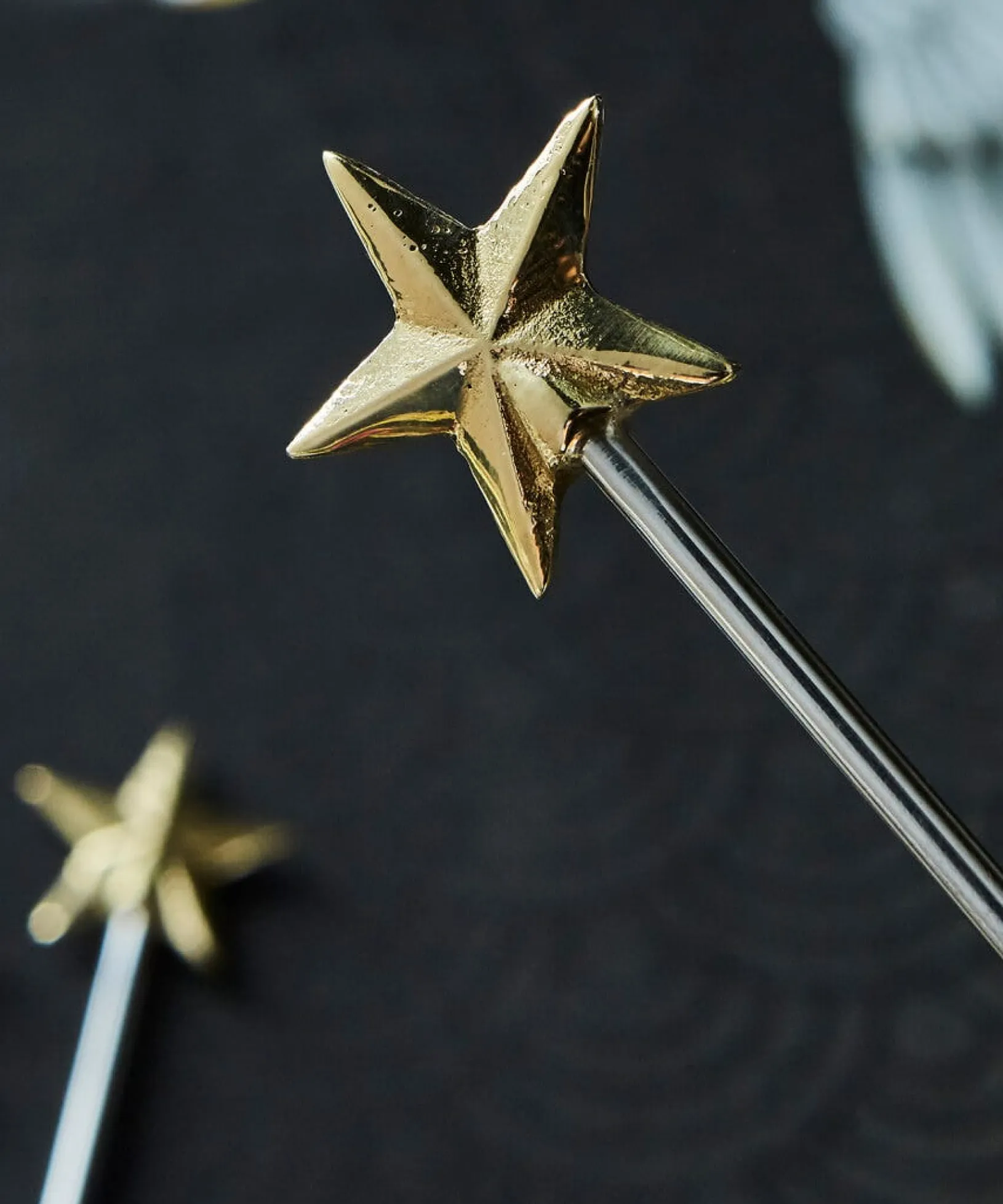 pack_of__star_drinks_stir_5.webp Christmas Accessories & Decorations | Kitchen | Gifts | Home | Home | Women's Joe Browns Pack Of 4 Star Drinks Stirrers Gold