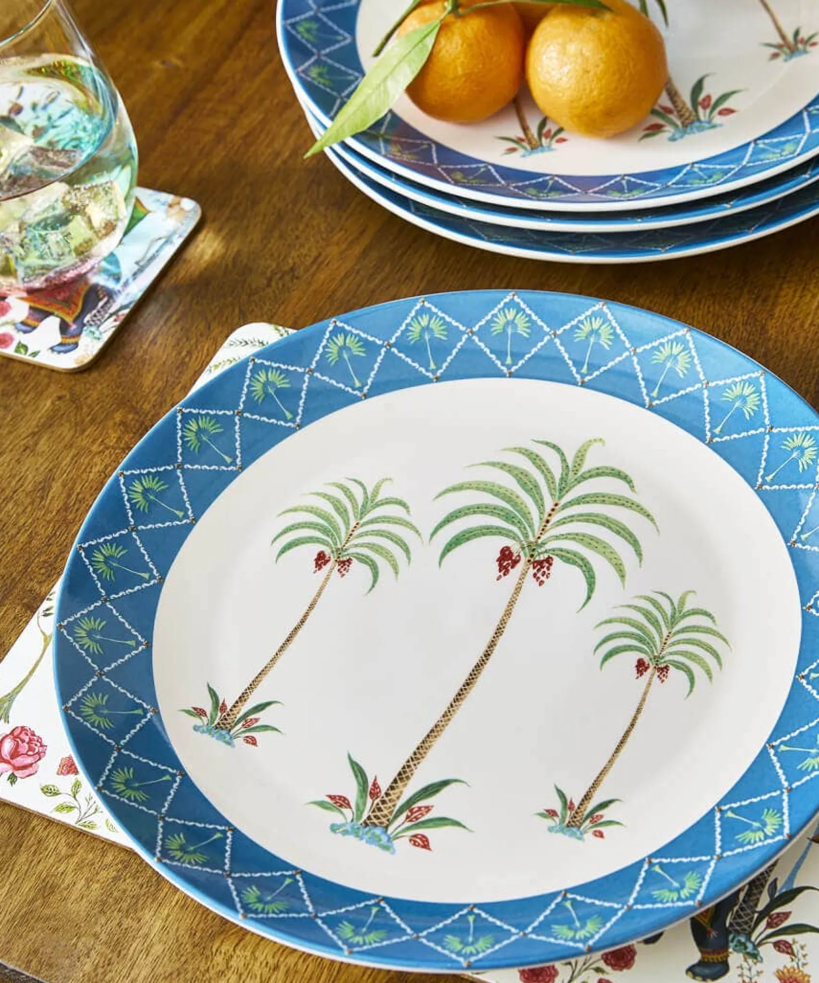 perfect_palm_set_of__dinn_0.webp Floral Décor | Nature Décor | Sale Kitchen & Dining | Home | Home | Home Joe Browns Perfect Palm Set Of 4 Dinner Plates Multi