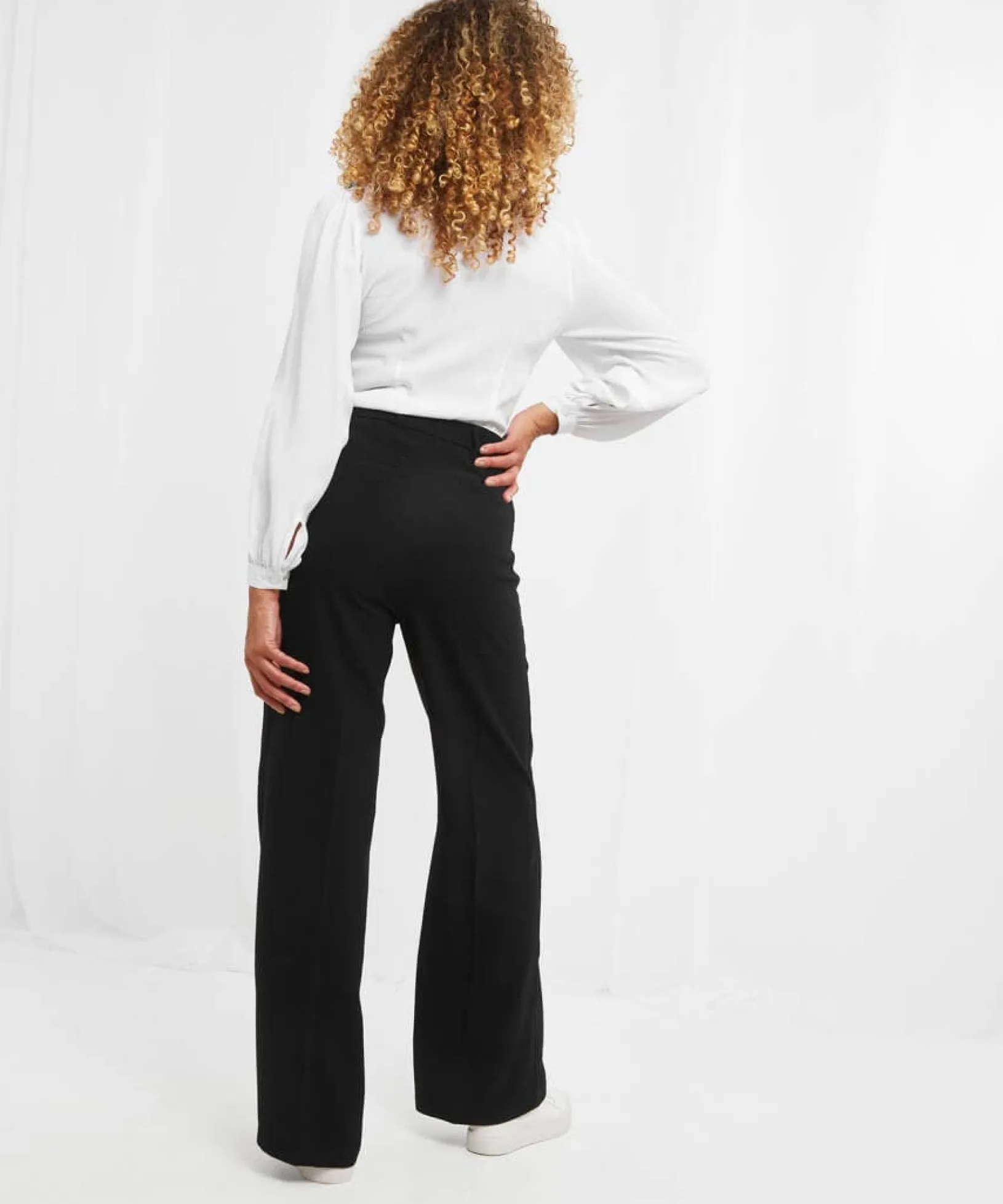 perfect_tailored_trousers_3.webp Shop Women's Collection | Jeans & Trousers | Sale Jeans & Trousers | Top Picks | Women's | Women's Joe Browns Perfect Tailored Trousers Black / Pink / Ivory