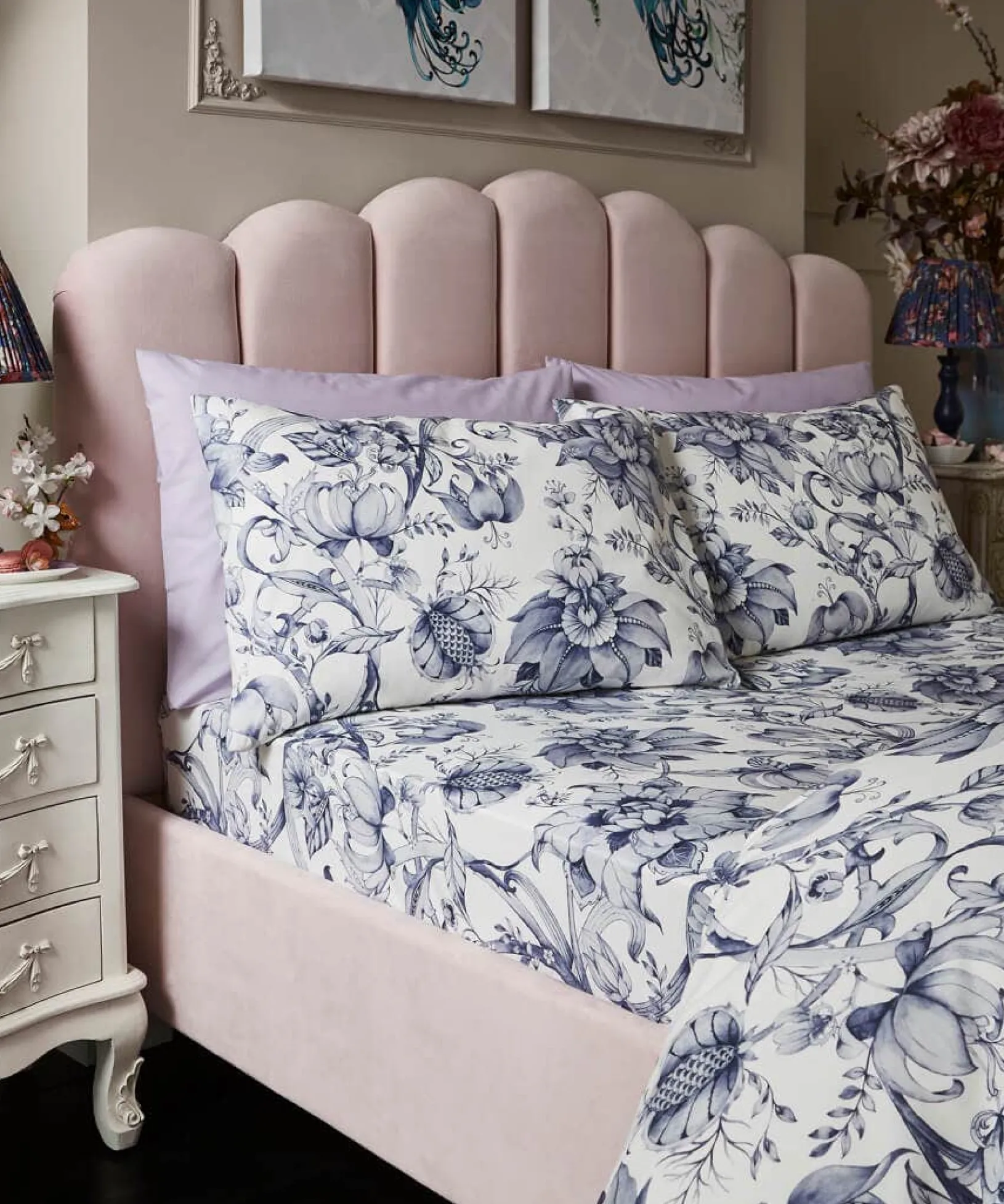 poised_peacocks_coordinat_0.webp Bedroom | Nouveau Reflections | Floral Décor | Nature Décor | Bedding | Home | Home | Home | Home | Home Joe Browns Poised Peacocks Coordinating Bedding Multi