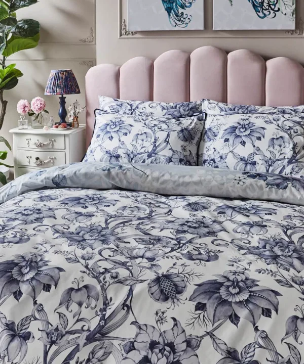 Bedroom | Nouveau Reflections | Floral Décor | Nature Décor | Animal Décor | Bedding | Home | Home | Home | Home | Home | Home Joe Browns Poised Peacocks Reversible Bed Set Blue