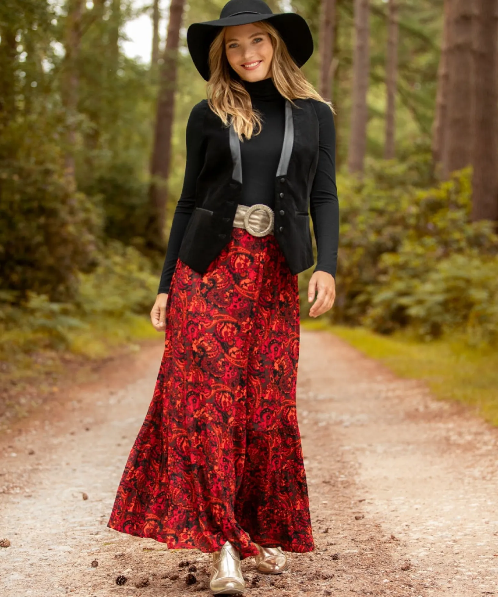 ruffle_skirt_2.webp Shop Women's Collection | Skirts | Sale Skirts | Top Picks | Women's | Women's Joe Browns Ruffle Skirt Multi