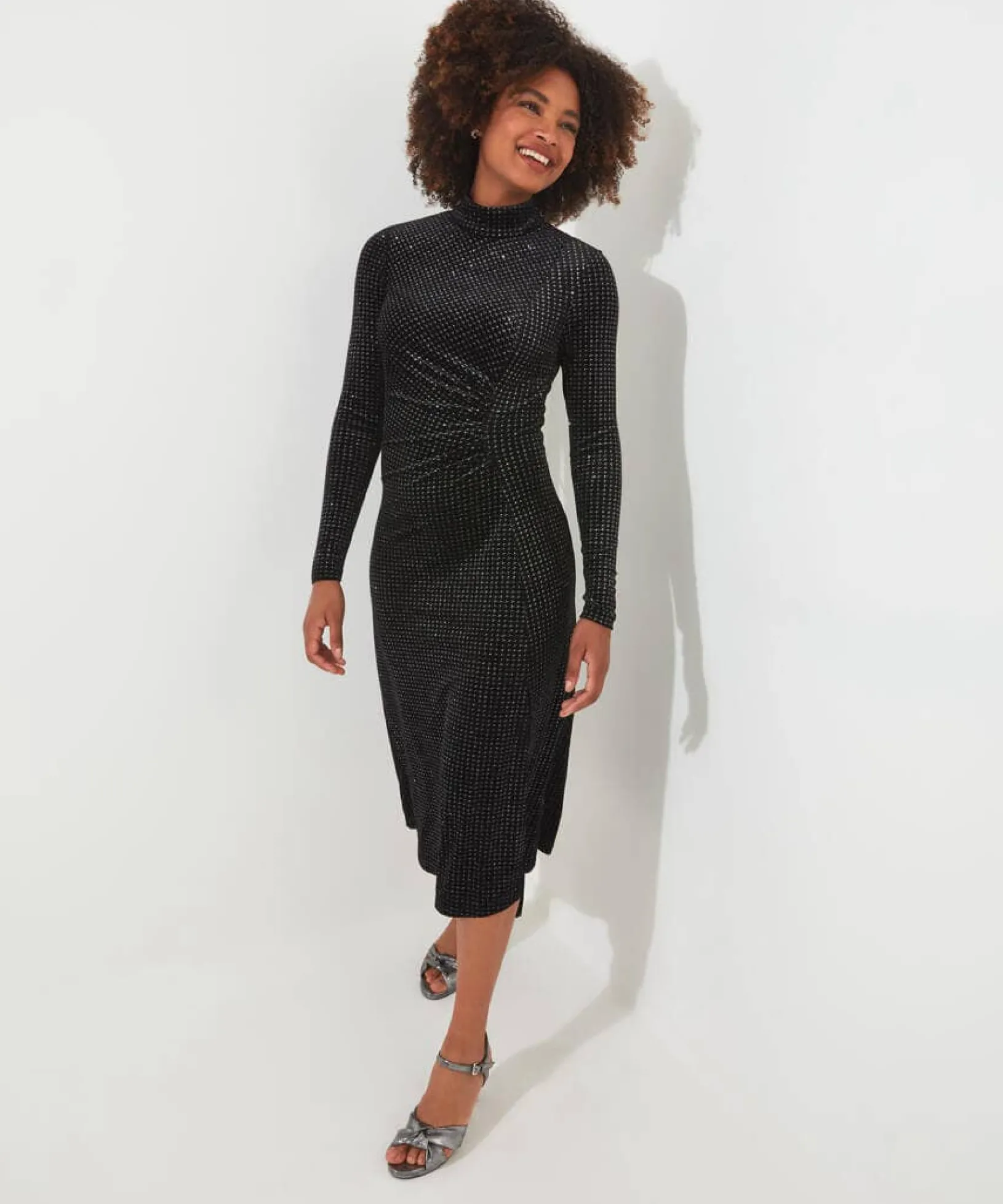 shine_like_a_star_dress_3.webp Shop Women's Collection | Velvet & Devor茅 Dresses | Midi Dresses | Maxi Dresses | Party Dresses | Occasion Outfits | Dresses | Sale Dresses | Top Picks | Top Picks | Top Picks | Top Picks | Top Picks | Top Picks | Women's | Women's Joe Browns Shine Like A Star Dress Black