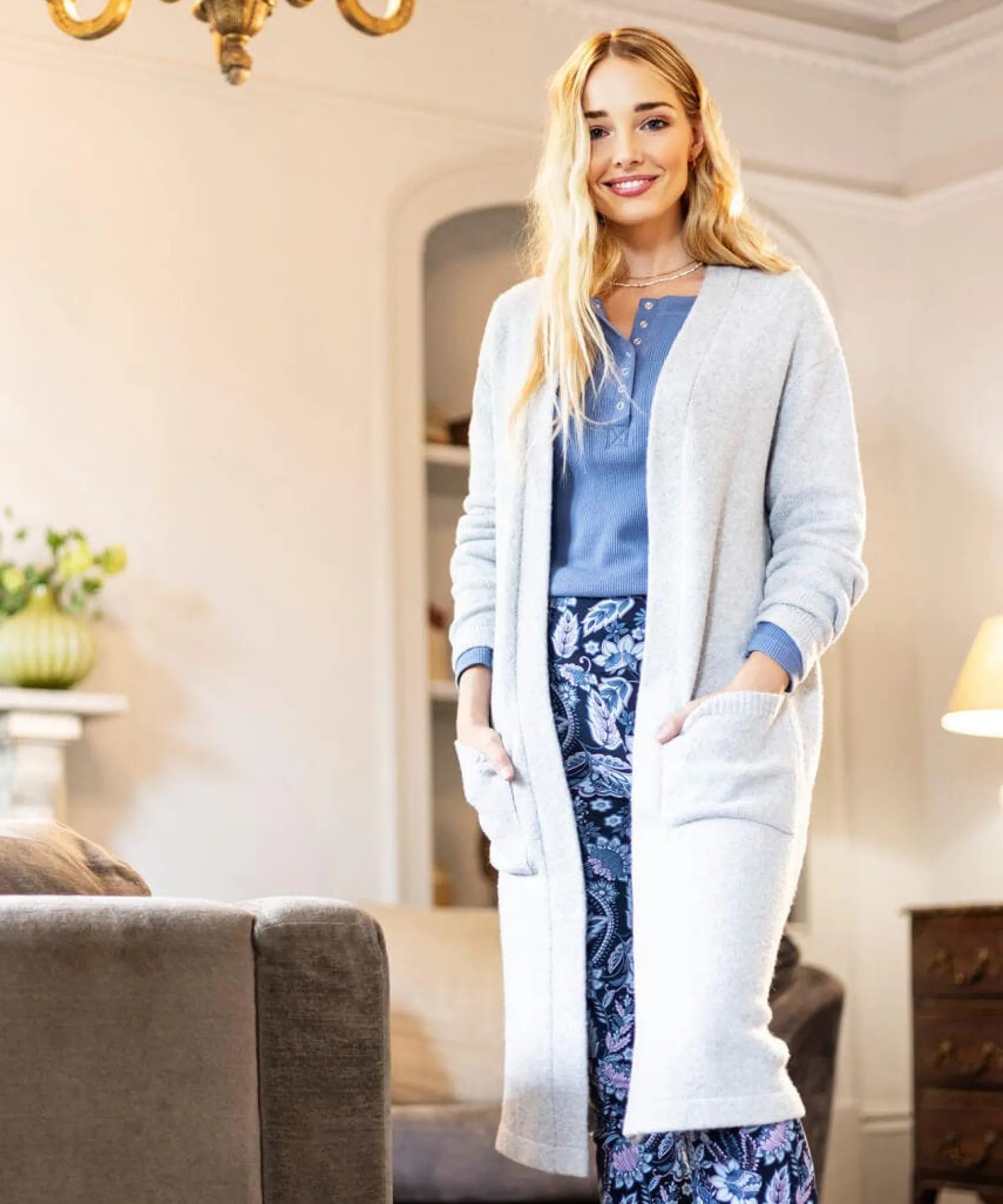 sloe_joes_longline_cardig_6.webp Pyjamas & Loungewear | Gifts | Cardigans & Coatigans | Women's | Women's | Top Picks Joe Browns Sloe Joes Longline Cardigan Grey
