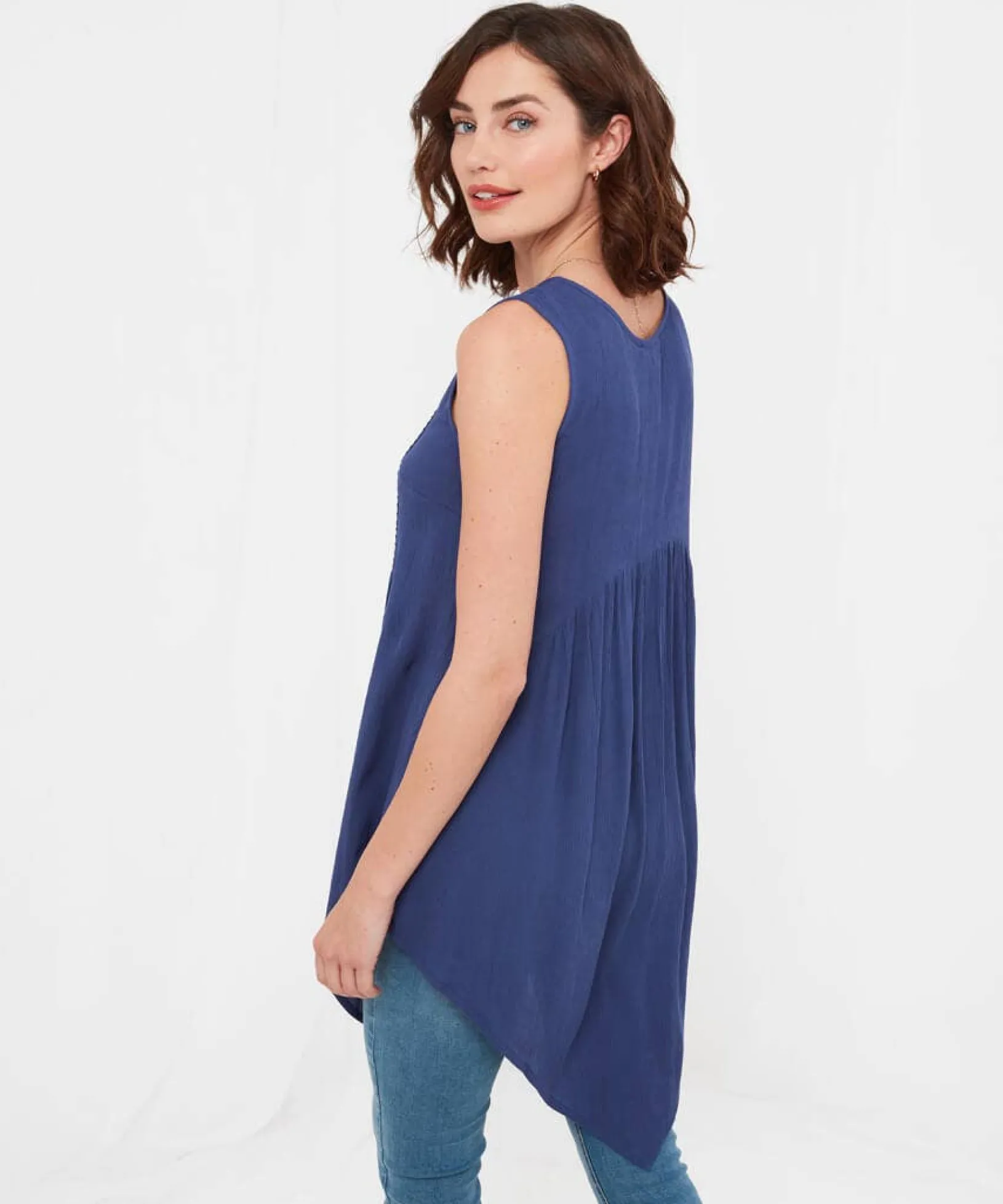 summer_essentials_tunic_3.webp Sale Tops, Tunics & Blouses | Women's Joe Browns Summer Essentials Tunic Navy / White