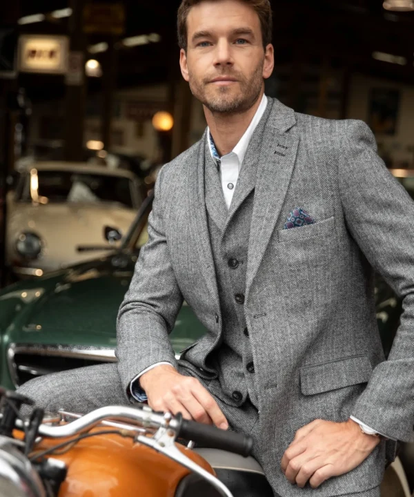 Shop Men's Collection | Men's Partywear | Blazers | Men's Tailoring | Coats & Jackets | Top Picks | Top Picks | Men，s | Top Picks | Men，s Joe Browns Tailored To Perfection Blazer Grey