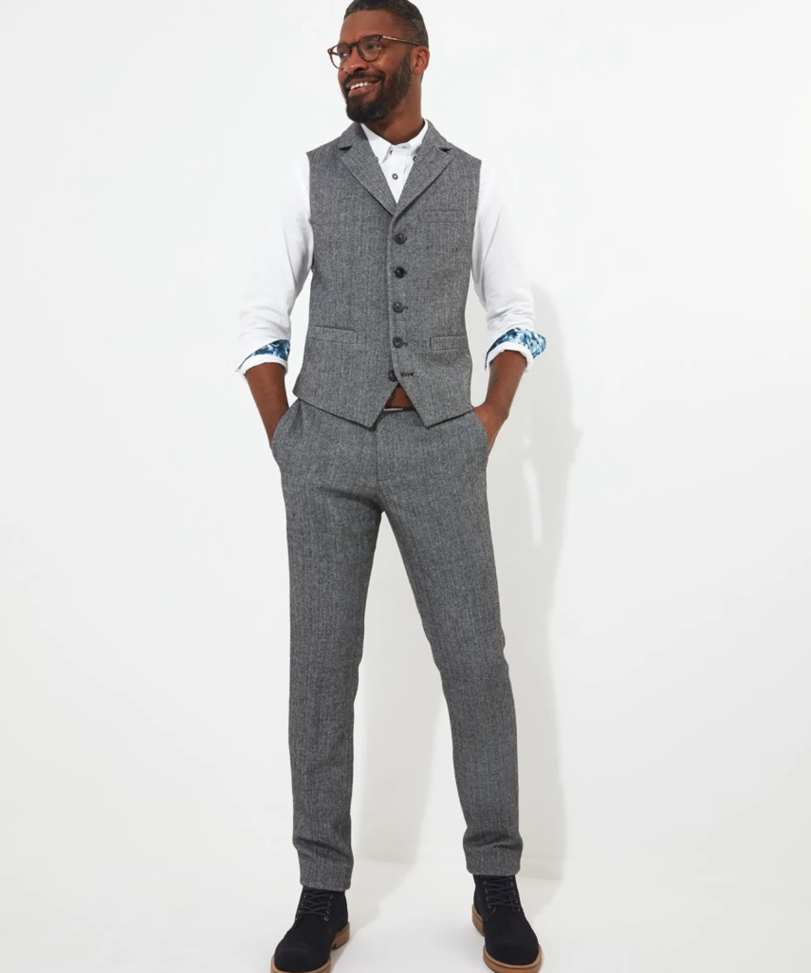 tailored_to_perfection_wa_3.webp Shop Men's Collection | Men's Partywear | Waistcoats | Men's Tailoring | Coats & Jackets | Top Picks | Top Picks | Men,s | Top Picks | Men,s Joe Browns Tailored To Perfection Waistcoat Grey
