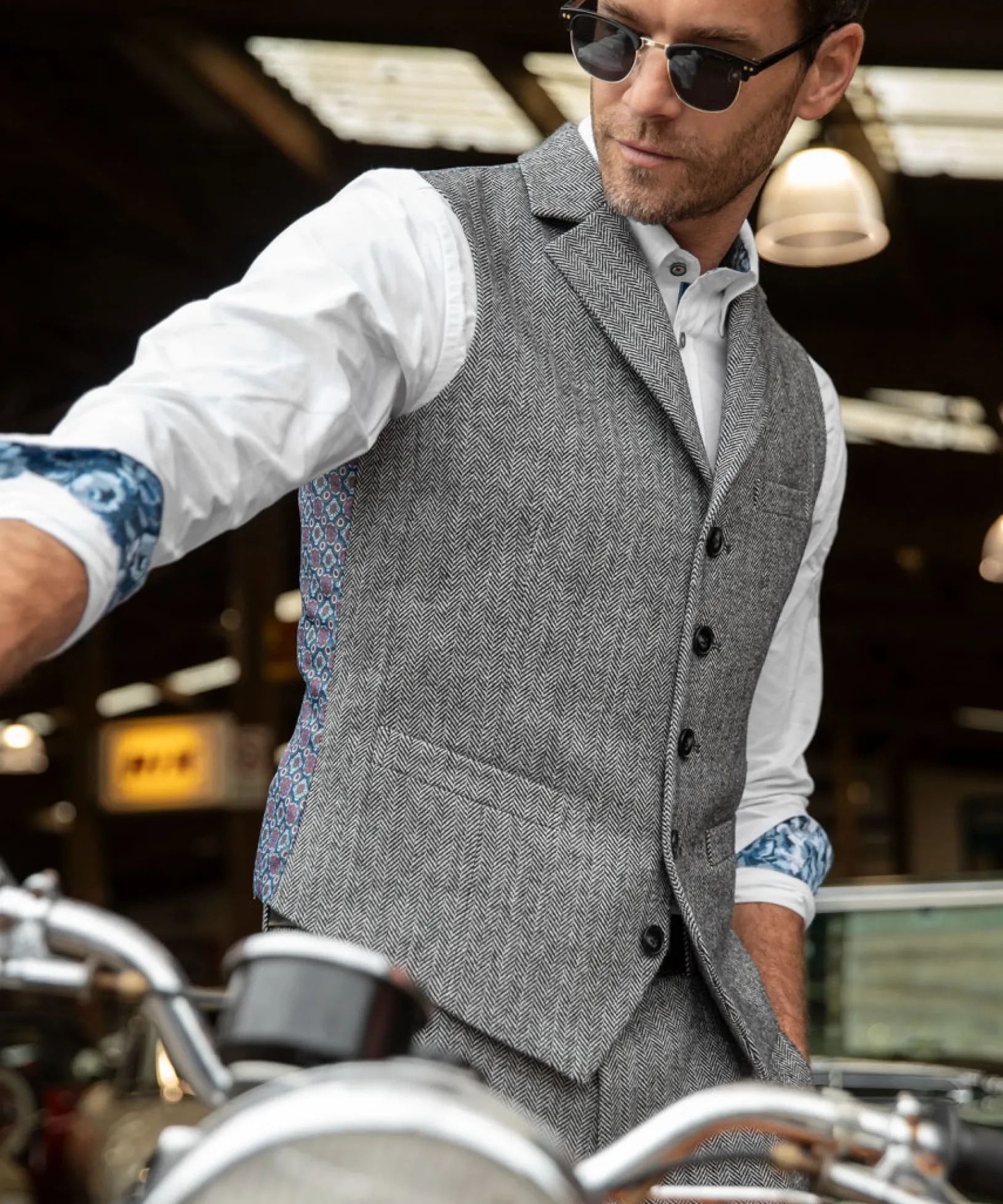 tailored_to_perfection_wa_7.webp Shop Men's Collection | Men's Partywear | Waistcoats | Men's Tailoring | Coats & Jackets | Top Picks | Top Picks | Men,s | Top Picks | Men,s Joe Browns Tailored To Perfection Waistcoat Grey