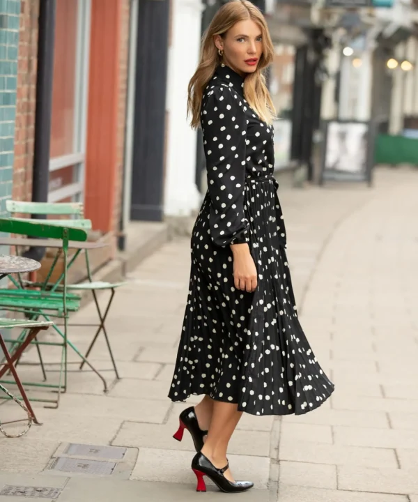 Party Footwear | Boots & Shoes | Sale Boots & Shoes | Top Picks | Women's | Women's Joe Browns Topping Perfection Patent Shoes Black/Red
