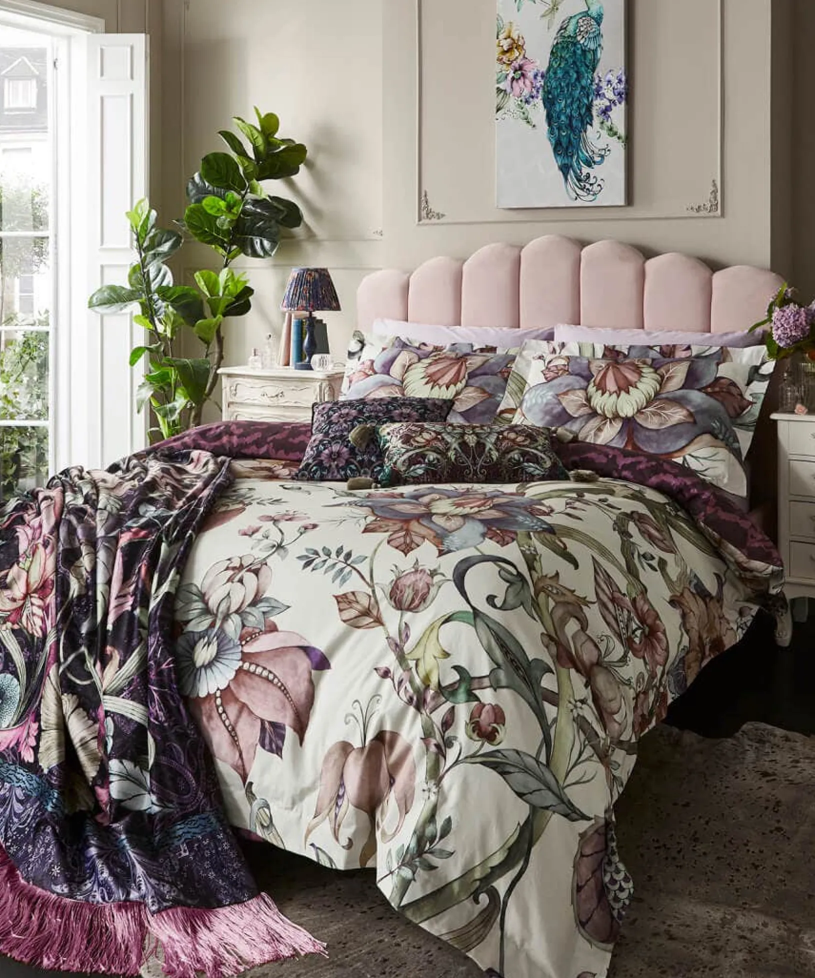 tranquil_trails_reversibl_5.webp Bedroom | Nouveau Reflections | Floral Décor | Nature Décor | Bedding | Home | Home | Home | Home | Home Joe Browns Tranquil Trails Reversible Bed Set Cream