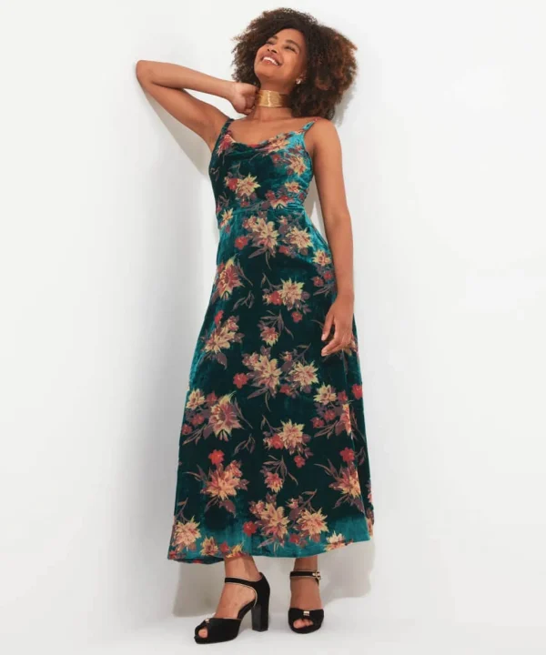 Shop Women's Collection | Velvet & Devor茅 Dresses | Midi Dresses | Maxi Dresses | Party Dresses | Occasion Outfits | Dresses | Sale Dresses | Top Picks | Top Picks | Top Picks | Top Picks | Top Picks | Top Picks | Women's | Women's Joe Browns Ultimate Devore Dress Green