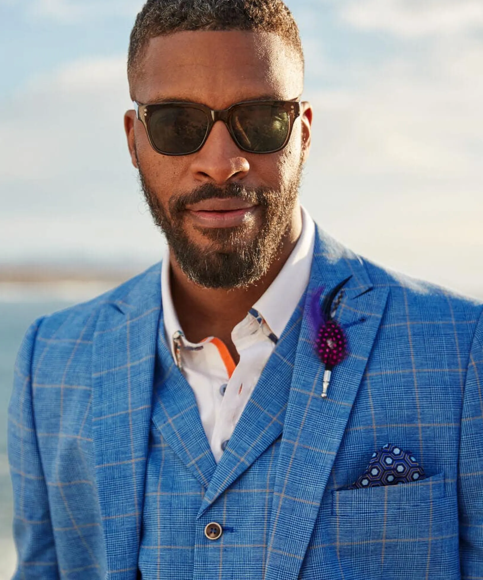 vibrant_feather_pin_3.webp Accessories | Men,s Joe Browns Vibrant Feather Pin Multi