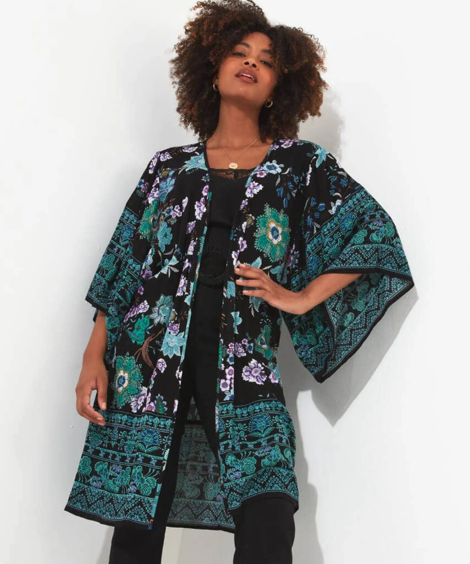 winter_walks_kimono_0.webp Occasion Outfits | Gifts | Tops, Tunics & Blouses | Sale Tops, Tunics & Blouses | Top Picks | Women's | Women's | Women's Joe Browns Winter Walks Kimono Black